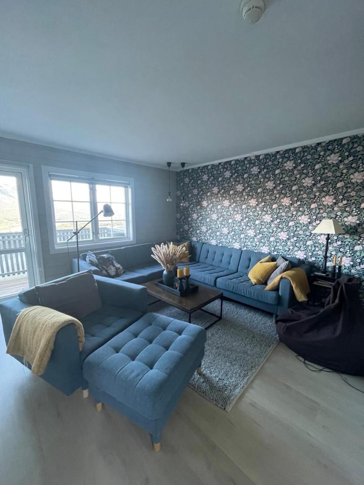 Privat Apartment With Beautiful View And Two Bedrooms 옵달 외부 사진